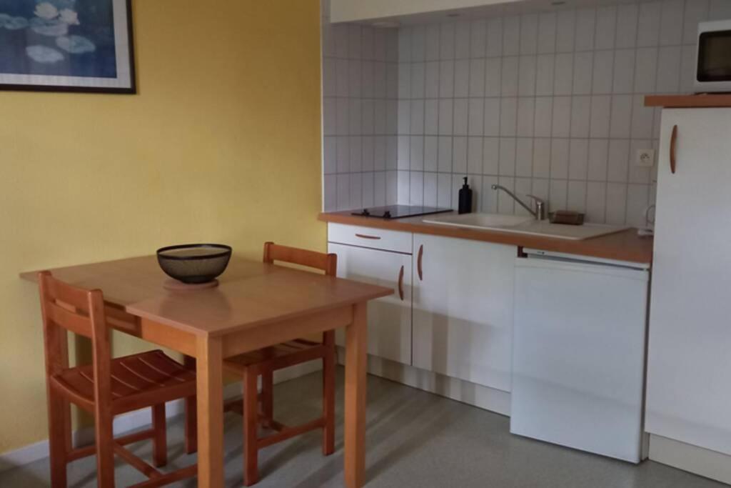 Studio Tres Bien Situe, Belle Vue, Parking Prive Bagnères-de-Bigorre المظهر الخارجي الصورة