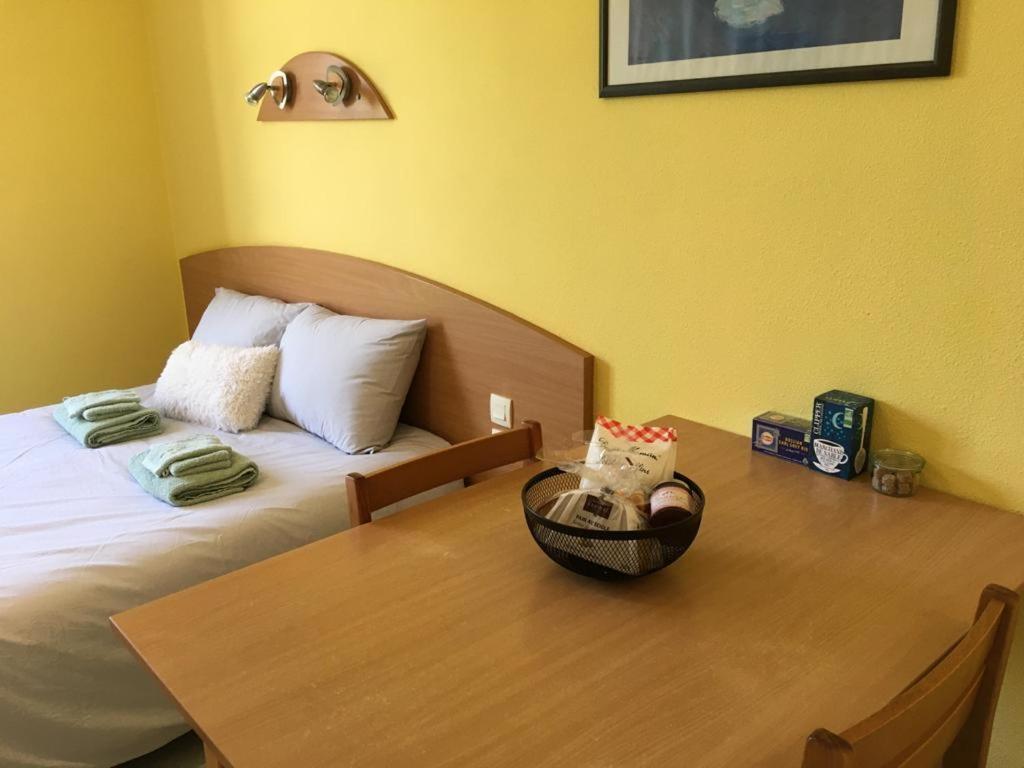 Studio Tres Bien Situe, Belle Vue, Parking Prive Bagnères-de-Bigorre المظهر الخارجي الصورة
