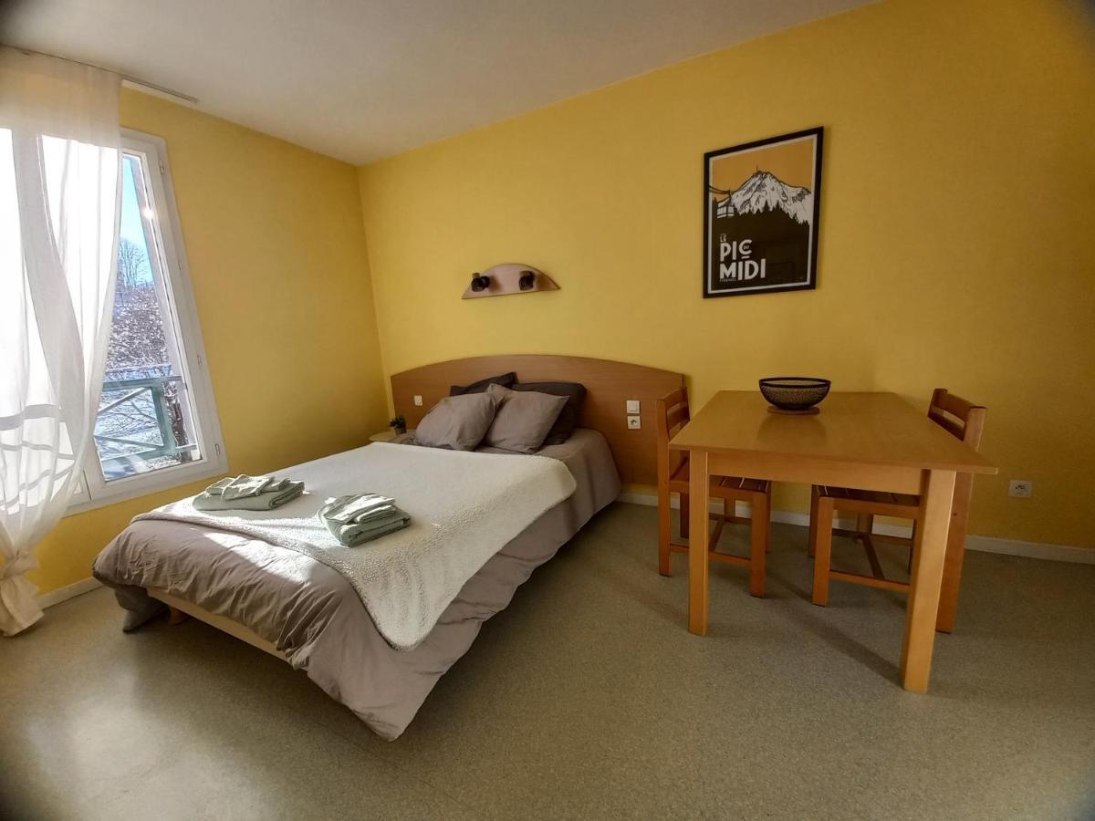 Studio Tres Bien Situe, Belle Vue, Parking Prive Bagnères-de-Bigorre المظهر الخارجي الصورة